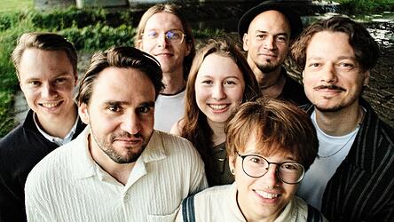 Moritz Hiesbauer, Riccardo Lando, Leon Kaunzinger, Maya Finger, Lorenz Karg, Tyler Pappenberger und Aaron Jungblut-Klemm (von links) Moritz Hiesbauer, Riccardo Lando, Leon Kaunzinger, Maya Finger, Lorenz Karg, Tyler Pappenberger und Aaron Jungblut-Klemm (von links)