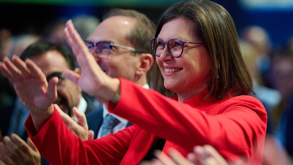 Könnte Ilse Aigner die erste Bundespräsidentin werden? Könnte Ilse Aigner die erste Bundespräsidentin werden?