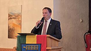 Bürgermeister Siegfried Lobmeier zieht Bilanz.