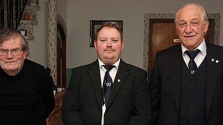 Sie f&uuml;hren jetzt den Kriegerverein: Josef G&ouml;tz, Michael Ottl und Manfred Urbaniak (v.l.).