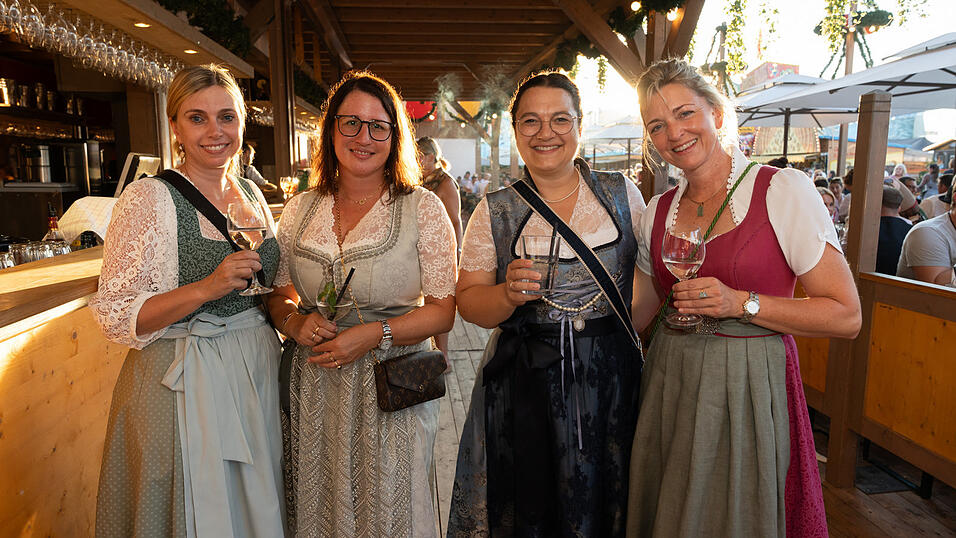 Die Partybilder vom Sonntag, 11. August 2024, aus dem Festzelt Kr&ouml;nner.