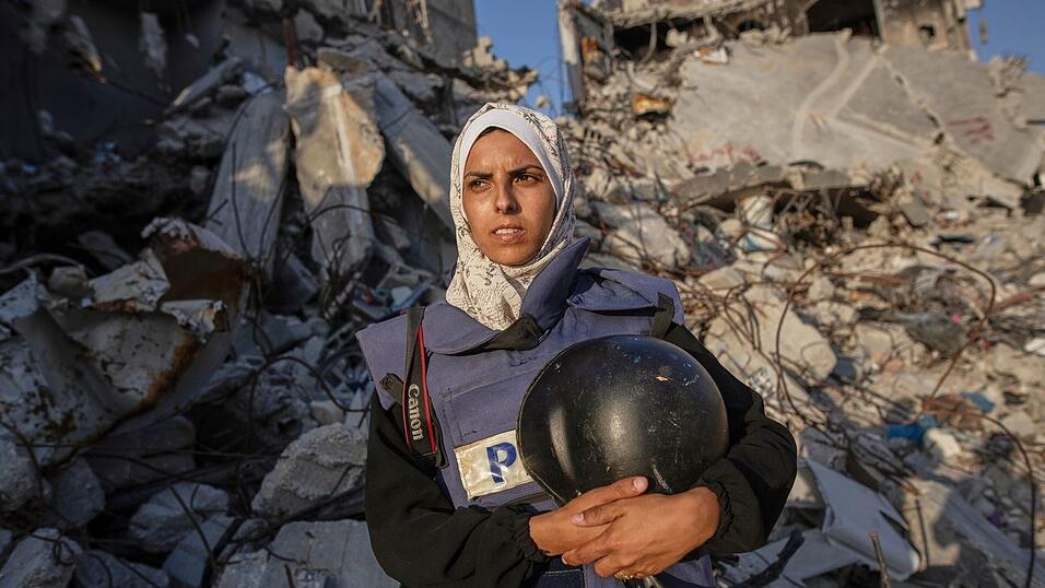 Die freie Journalistin Mariam Dagga wurde im Gazastreifen bei einem israelischen Angriff getötet. Die freie Journalistin Mariam Dagga wurde im Gazastreifen bei einem israelischen Angriff getötet.