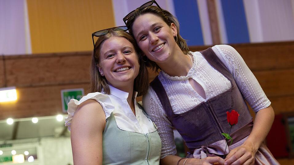 Die Partybilder vom Samstag, 8. August, aus dem Festzelt Reisinger. Die Partybilder vom Samstag, 8. August, aus dem Festzelt Reisinger.