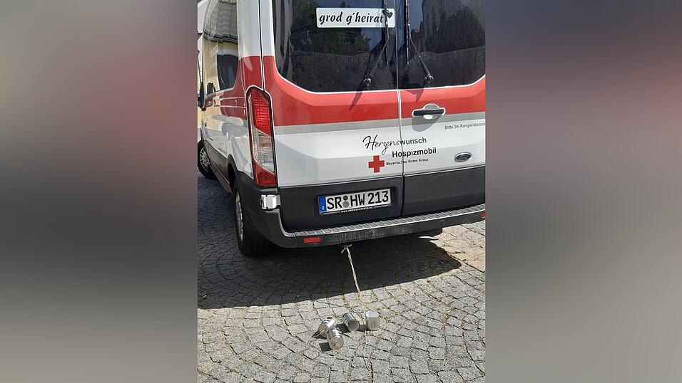 Das Hospizmobil wird f&uuml;r die Erf&uuml;llung dieses besonderen Wunschs auch entsprechend dekoriert.