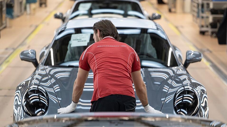 Die Porsche-Mitarbeiter erhalten f&uuml;r 2025 erstmals seit Jahren keine Sonderzahlung. (Archivbild)