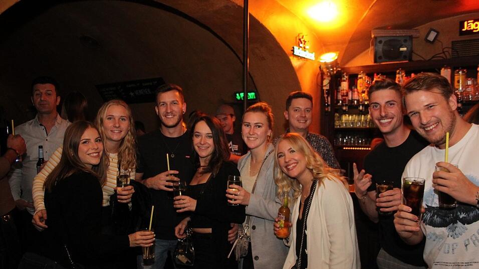 So wurde am Samstag, 23. Oktober, im Beatschuppen in Landshut gefeiert - die Partybilder. So wurde am Samstag, 23. Oktober, im Beatschuppen in Landshut gefeiert - die Partybilder.