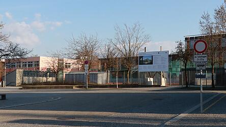 Die Brandmeldeanlage der Schule hatte ausgel&ouml;st.