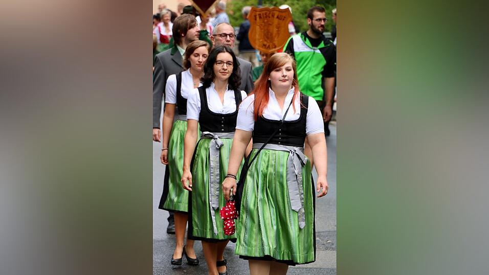 Die schönsten Augenblicke vom Auftakt des Drachenstichfestes am Samstagnachmittag in Furth im Wald. Die schönsten Augenblicke vom Auftakt des Drachenstichfestes am Samstagnachmittag in Furth im Wald.