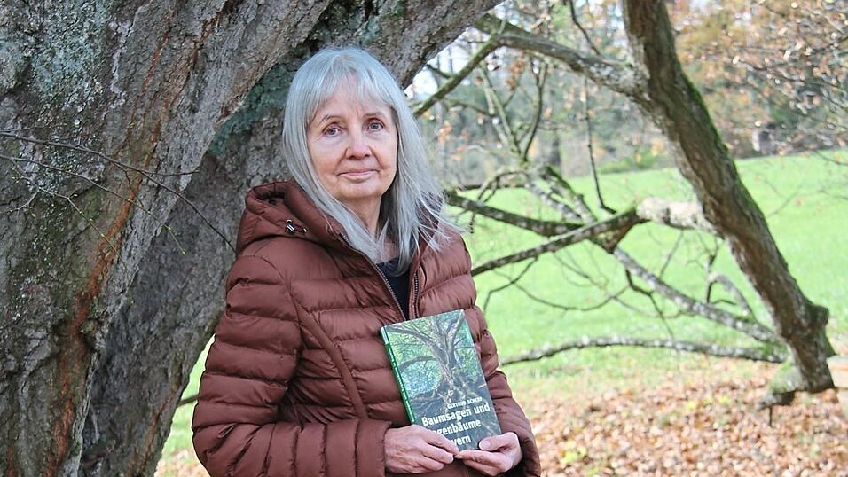 In Dr. Gertrud Scherfs neuem Buch 'Baumsagen und Sagenbäume in Bayern' möchte die Autorin unter anderem Wissen vermitteln. In Dr. Gertrud Scherfs neuem Buch 'Baumsagen und Sagenbäume in Bayern' möchte die Autorin unter anderem Wissen vermitteln.