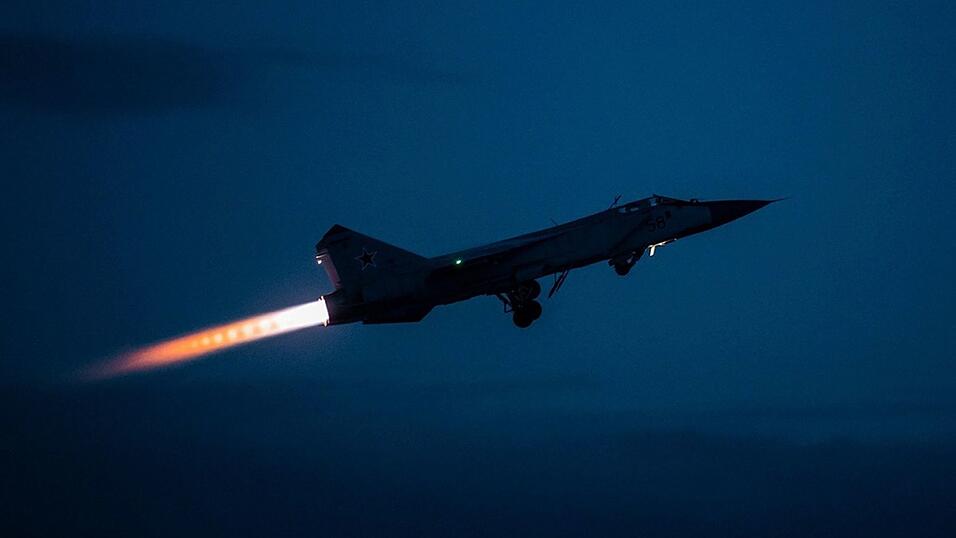 Die MiG-31 gehört zu den Standardmodellen der russischen Luftwaffe. (Archivbild) Die MiG-31 gehört zu den Standardmodellen der russischen Luftwaffe. (Archivbild)