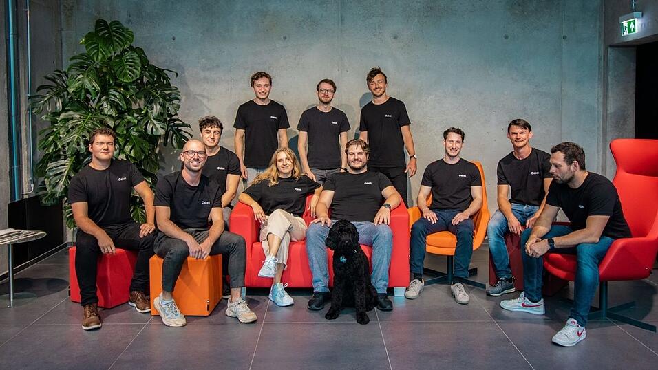 Das Team des Start-ups 'Oabat' mit Veit Heller (hintere Reihe, rechts).