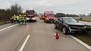Am Donnerstagmorgen krachte es auf der A92 zwischen Wörth und Dingolfing.
