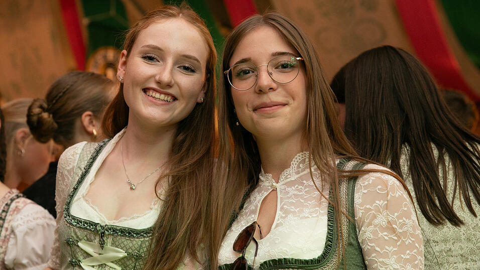 Die Partybilder vom Donnerstag, 14. August, aus dem Festzelt Weckmann. Die Partybilder vom Donnerstag, 14. August, aus dem Festzelt Weckmann.