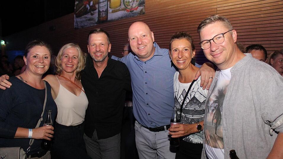Auf der Eskara &Uuml;30-Party in Essenbach war wieder viel los.