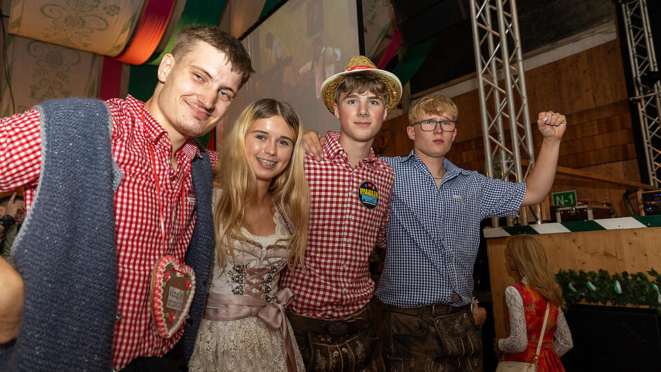 Die Partybilder vom Freitag, 9. August 2024, aus dem Festzelt Weckmann. Die Partybilder vom Freitag, 9. August 2024, aus dem Festzelt Weckmann.