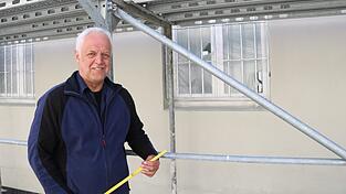 Josef Gruber ist der Chef des Bau-Betriebs in der JVA. Nächstes Jahr geht er nach 30 Jahren in Pension.