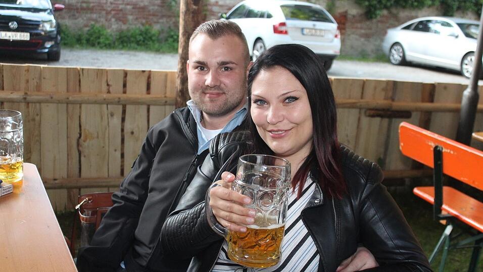 Die Landshuter genießen die neuen Freiheiten und das gute Wetter. Die Landshuter genießen die neuen Freiheiten und das gute Wetter.