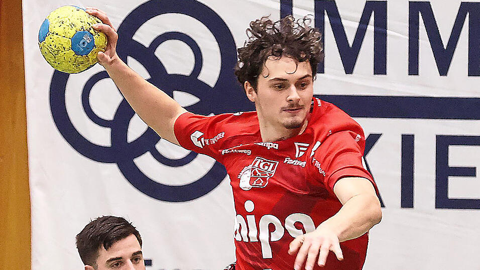 Wiedersehen macht Freude: Armin Guss trifft in Coburg auf seinen Ausbildungsverein. Gastgeschenke will der 19-J&auml;hrige bei aller Liebe zum HSC allerdings keine verteilen.