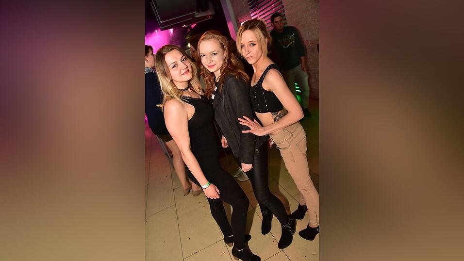 Schickes Parytvolk im Stars am Samstag in Landshut