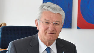 Nach acht Jahren an der Spitze des BRK-Landesverbandes ist nun Schluss: Bei den Neuwahlen im Dezember tritt Theo Zellner nicht mehr an.