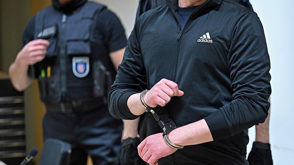 In Jena stehen derzeit drei weitere mutmaßliche Anhänger der Gruppe vor Gericht. (Archivbild) In Jena stehen derzeit drei weitere mutmaßliche Anhänger der Gruppe vor Gericht. (Archivbild)