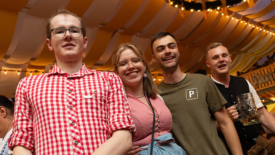 Die Partybilder vom Montag, 10. August, aus dem Festzelt Nothaft.