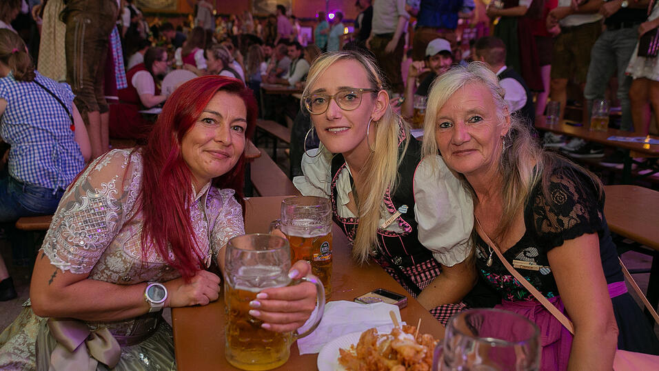 Die Partybilder von Sonntag, 21. August 2022, aus dem Festzelt Wenisch.