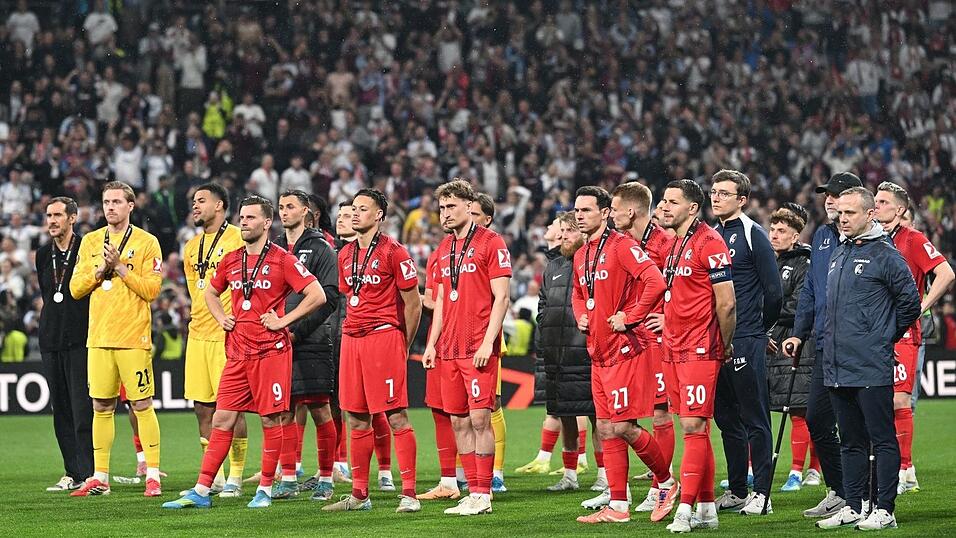 Dem SC Freiburg blieb die Körnung einer famosen Europa-League-Saison verwehrt. Dem SC Freiburg blieb die Körnung einer famosen Europa-League-Saison verwehrt.