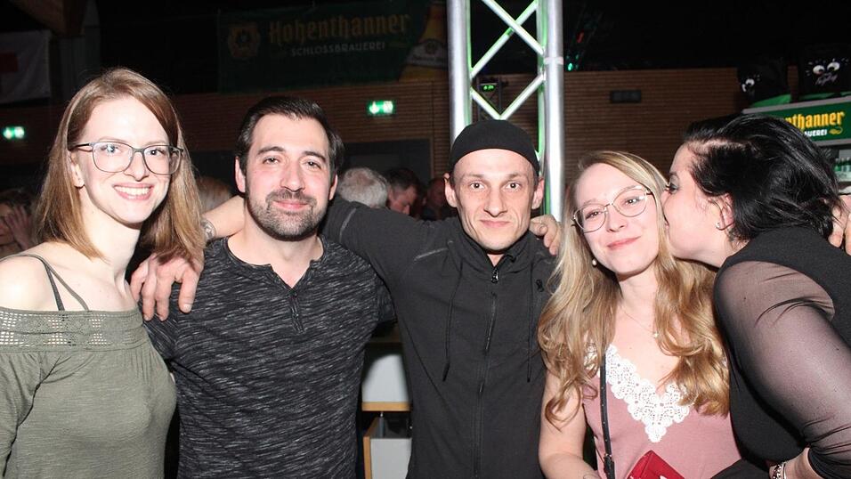 Auf der Eskara &Uuml;30-Party in Essenbach war wieder viel los.