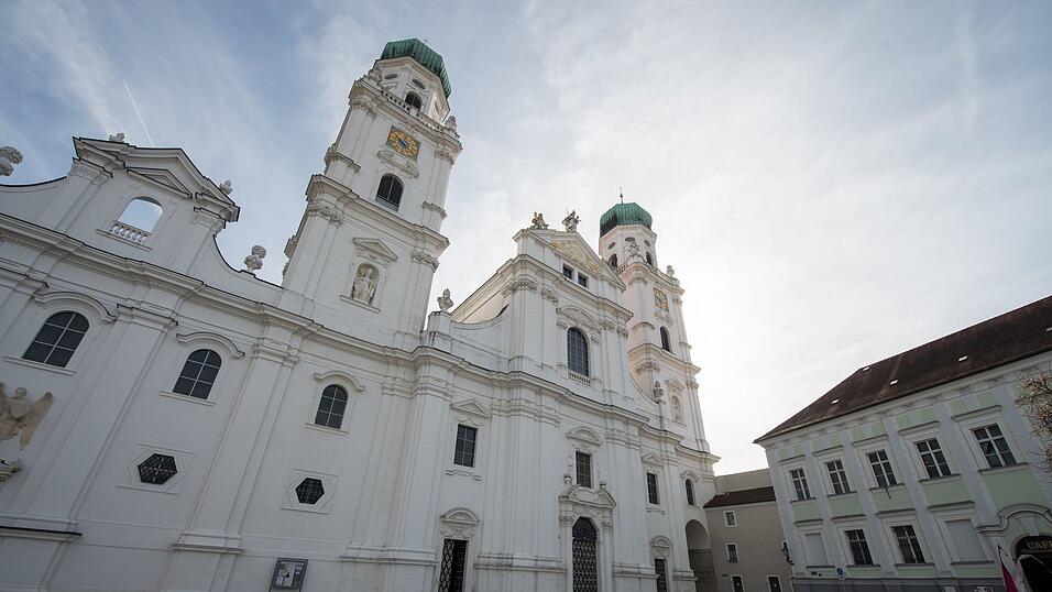 In einer Gemeinde im Bistum Passau schwelt ein Konflikt. (Symbolbild)