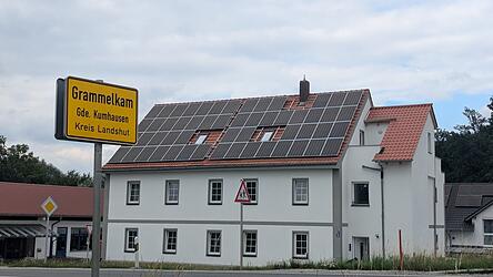 Als Dreifamilienhaus ist das ehemalige Gasthaus an der B15 deklariert. Aktuell sind dort aber rund 40 Arbeiter untergebracht.