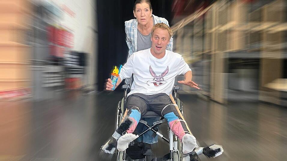 &bdquo;Nicht so schnell!&ldquo; Katy Karrenbauer und Christian Erdt bei den Proben.