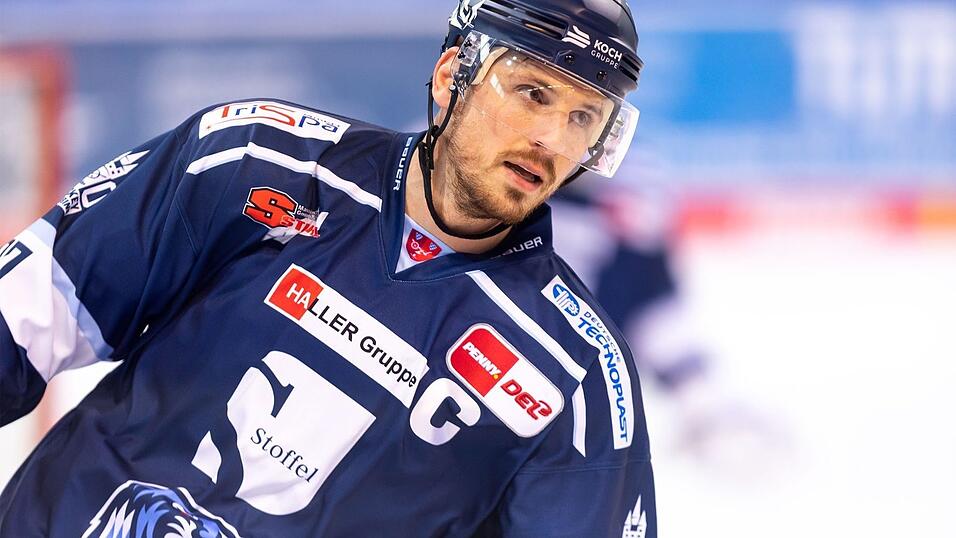 VERTRAGSVERL&Auml;NGERUNG: Sandro Sch&ouml;nberger gilt als absoluter Leader. Als Spielf&uuml;hrer repr&auml;sentiert der Linkssch&uuml;tze die Tigers wie kein anderer. Der 35-J&auml;hrige ist bereits seit 2009 f&uuml;r den Hauptrundenvierten der vergangenen Saison aktiv. H&auml;ngt nach seiner punktbesten Saison (16 Tore, 9 Vorlagen) noch ein Jahr dran, dann ist aber definitiv Schluss.