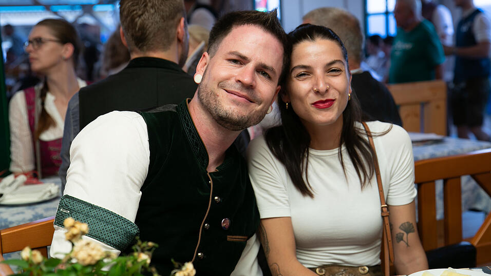 Die Partybilder vom Freitag, 15. August, aus dem Festzelt Nothaft. Die Partybilder vom Freitag, 15. August, aus dem Festzelt Nothaft.