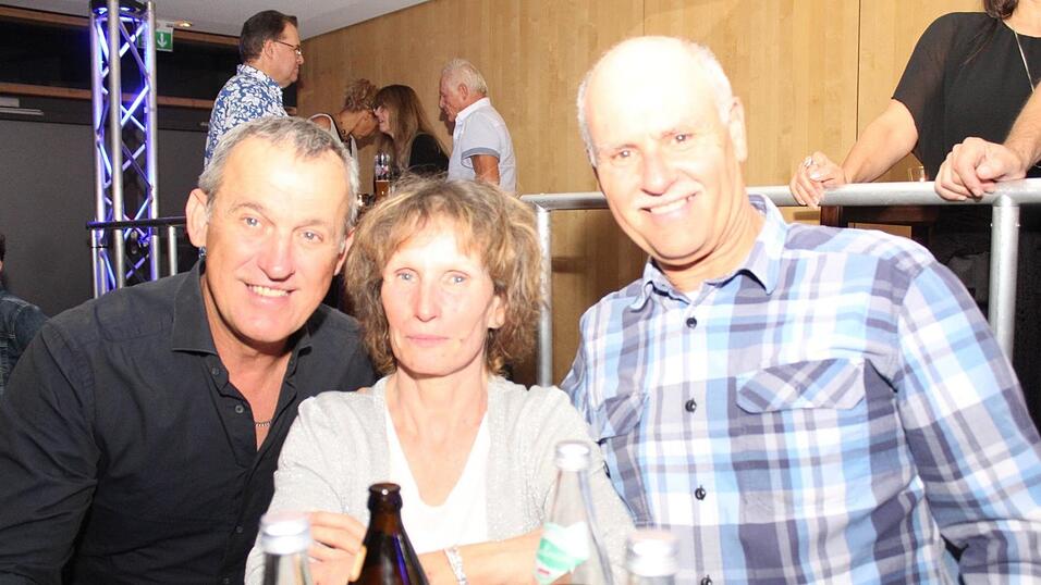 Auf der Eskara &Uuml;30-Party in Essenbach war wieder viel los.