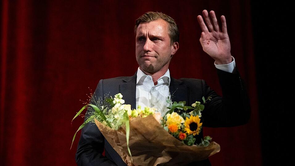 Nachfolger gefunden: Markus Kr&ouml;sche bei seinem Abschied von der Eintracht. (Archivbild)