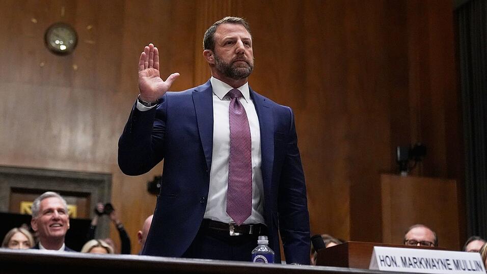 Der bisherige Senator Markwayne Mullin ist als neuer Heimatschutzminister best&auml;tigt worden. (Archivfoto)