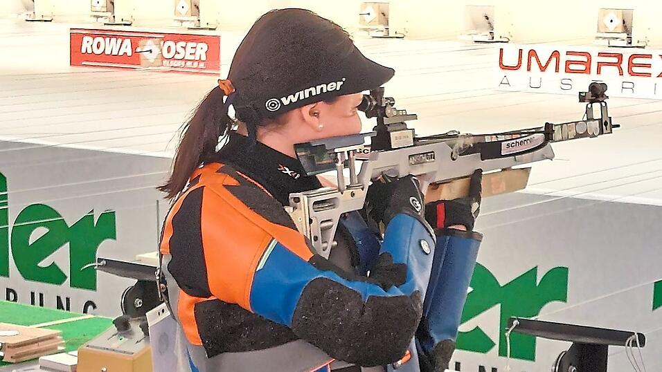 Sandra Reimann hat mit der Armbrust schon mehrere Welt- und Europameistertitel geholt. Sandra Reimann hat mit der Armbrust schon mehrere Welt- und Europameistertitel geholt.