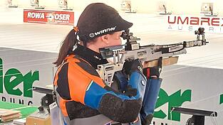 Sandra Reimann hat mit der Armbrust schon mehrere Welt- und Europameistertitel geholt.