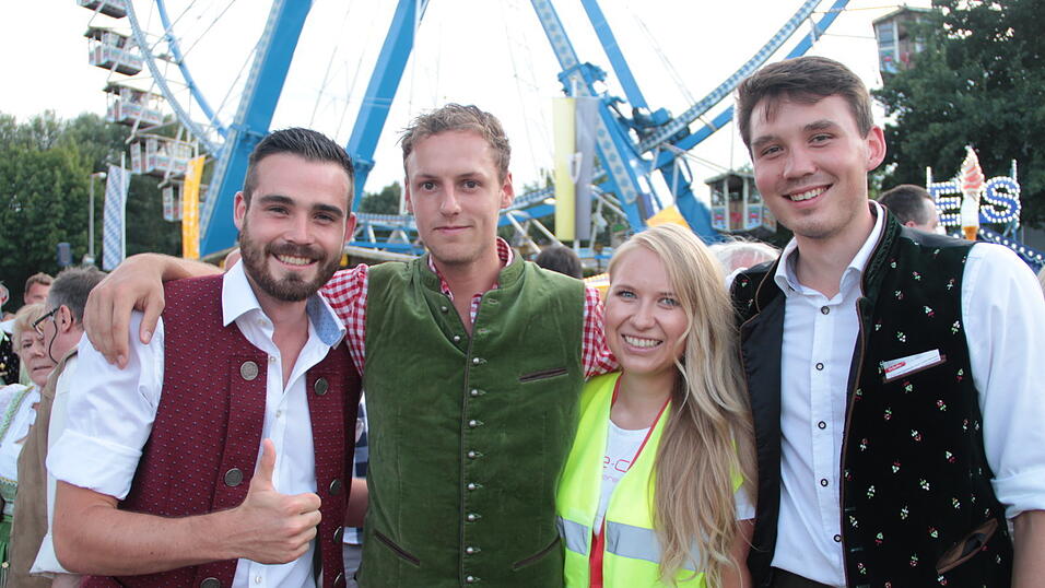Schnappsch&uuml;sse von der Single-Couch aufgenommen am Samstag, 15. August (Foto: Paul Przybilla)