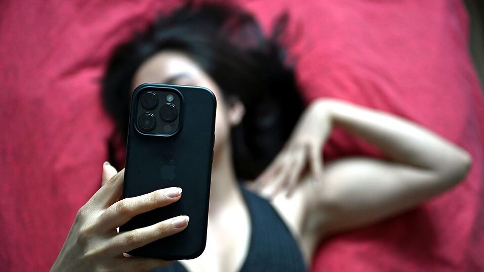 Sich selbstbewusst und sexy zu f&uuml;hlen ist wohl der Grund f&uuml;r viele, &laquo;Thirst Traps&raquo; zu posten. (Symbolbild)