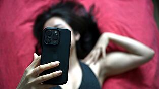 Sich selbstbewusst und sexy zu f&uuml;hlen ist wohl der Grund f&uuml;r viele, &laquo;Thirst Traps&raquo; zu posten. (Symbolbild)