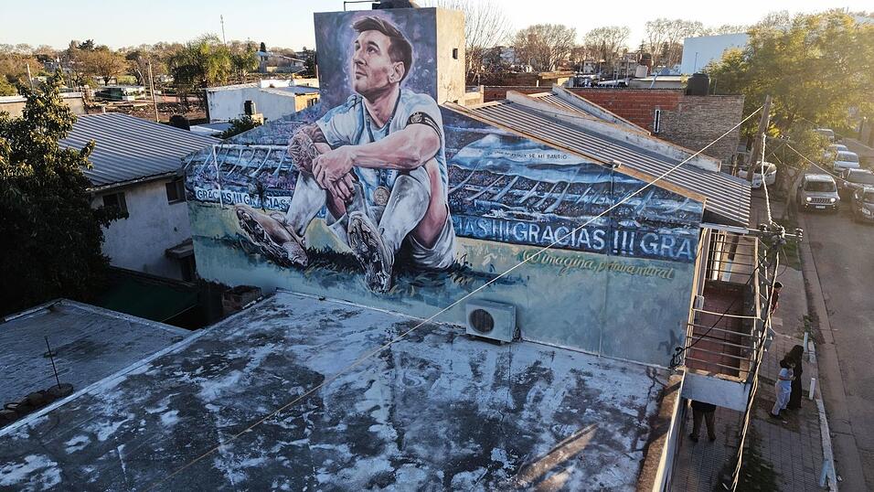 Messi war seit seiner Kindheit eng mit seinem Vater verbunden.