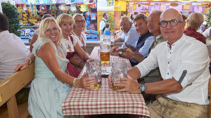 Die Partybilder vom Sonntag, 9. August, aus dem Festzelt Lechner. Die Partybilder vom Sonntag, 9. August, aus dem Festzelt Lechner.