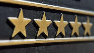 Die Einstufung, wie viele Sterne ein Hotel oder eine Ferienwohnung haben, wird für Touristen immer unwichtiger. (Symbolbild) Die Einstufung, wie viele Sterne ein Hotel oder eine Ferienwohnung haben, wird für Touristen immer unwichtiger. (Symbolbild)