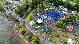 Insgesamt strömten 138.650 Besucher auf das Donau-Areal, um dort „ihr“ Donaufest zu feiern.