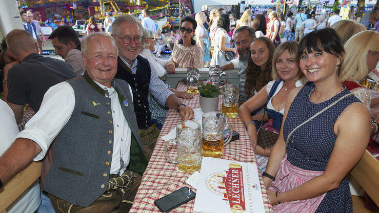 Die Partybilder vom Samstag, 13. August 2022, aus dem Festzelt Lechner.