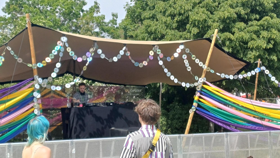 Das Campusfest verwandelte das Gel&auml;nde der OTH und der Uni Regensburg in eine Party-Area.