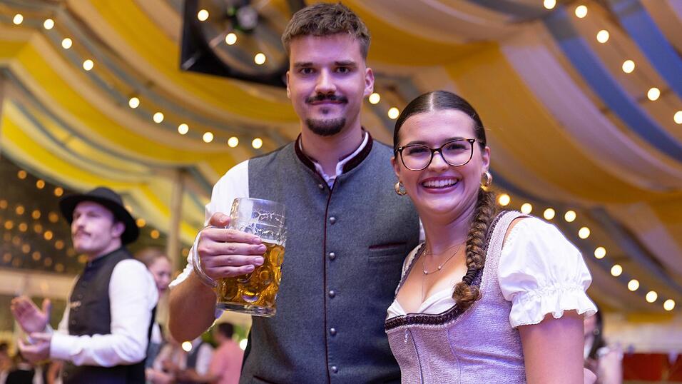 Die Partybilder vom Samstag, 8. August, aus dem Festzelt Reisinger. Die Partybilder vom Samstag, 8. August, aus dem Festzelt Reisinger.