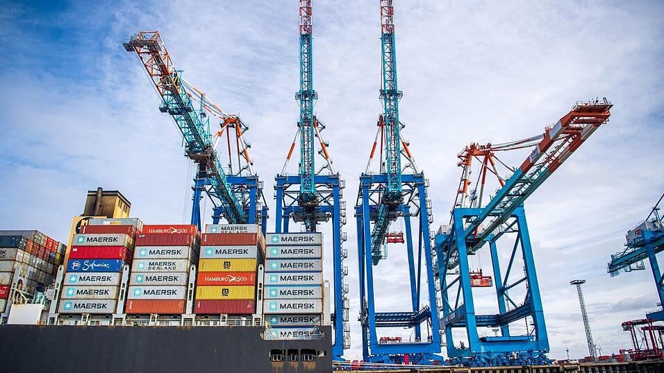 Mit der deutschen Wirtschaft geht es langsam wieder bergauf. (Symbolbild) Mit der deutschen Wirtschaft geht es langsam wieder bergauf. (Symbolbild)